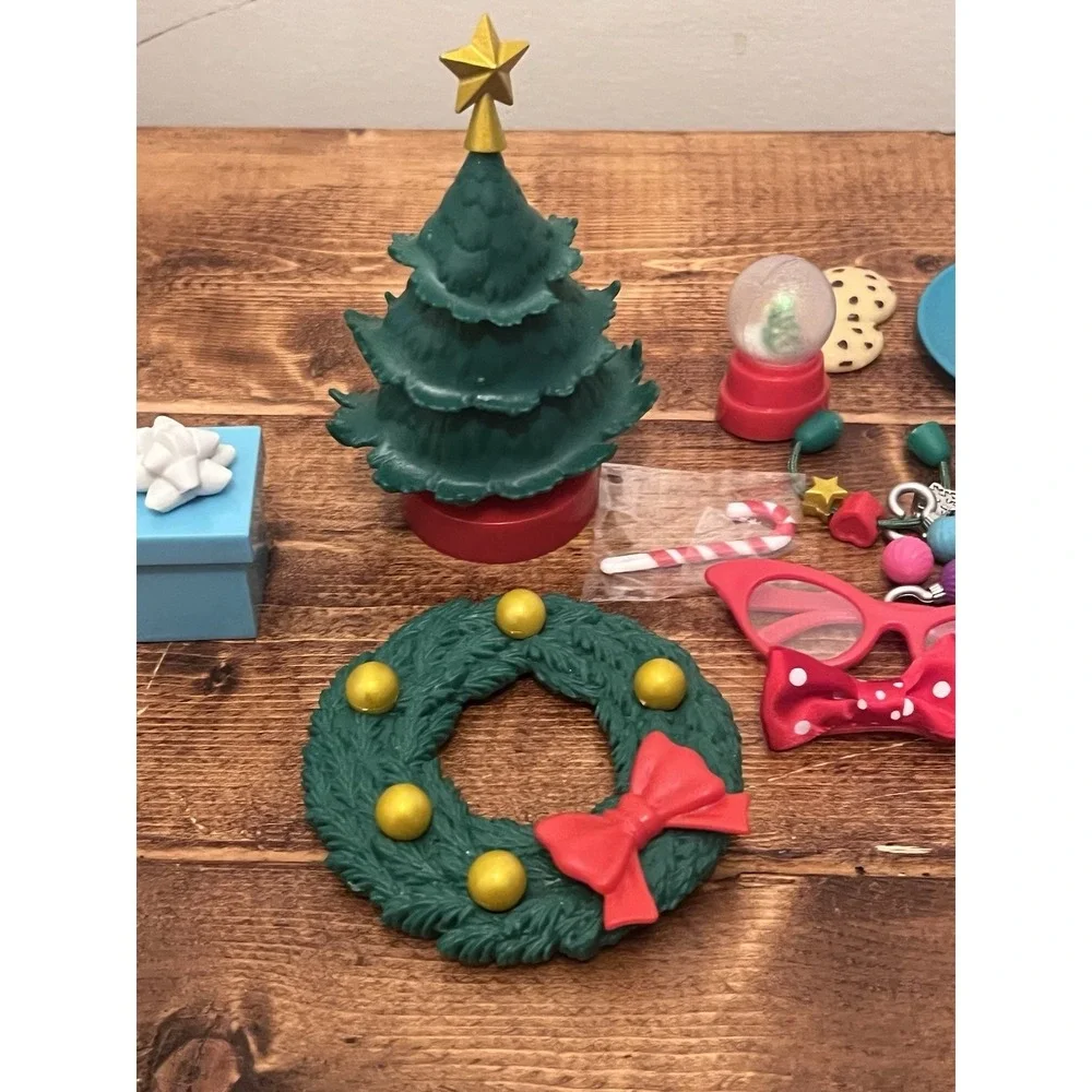 MY LIFE As Christmas HOLIDAY DECORATIONS Play Set 18